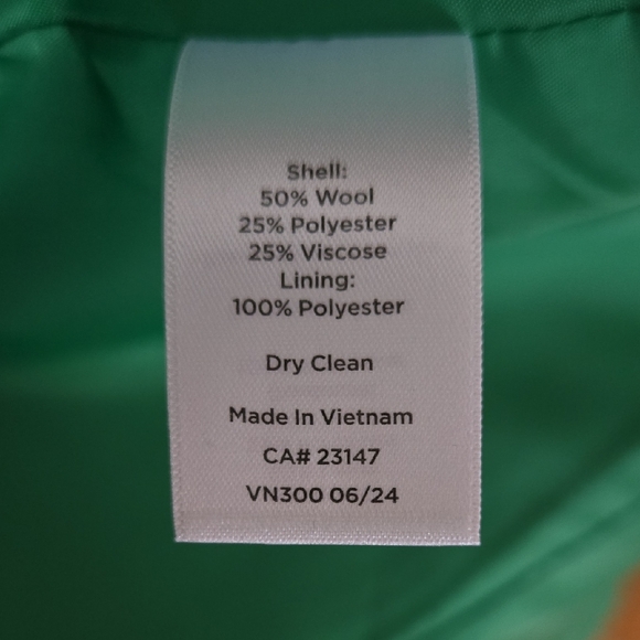 NWOT Talbots Shetland Lady Jacket, Green, Size 6 - Picture 4 of 5